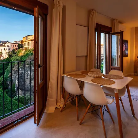 Vistas Ii - Stunning Gorge & Bridge Views アパート
